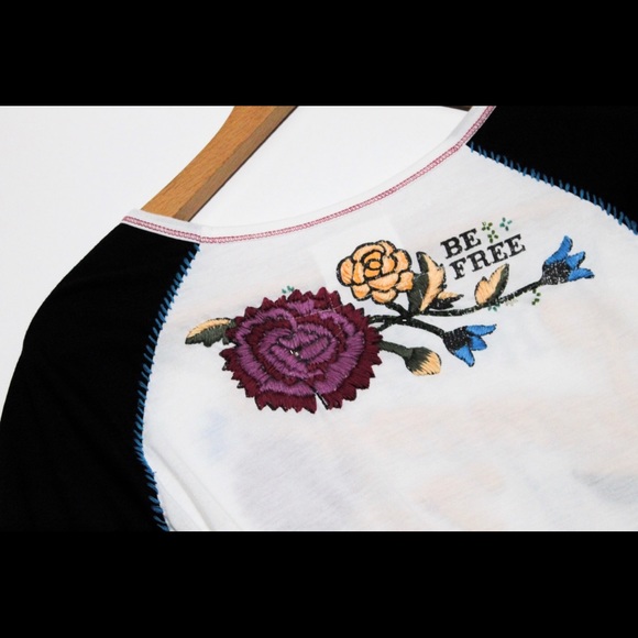 [ Brand new ] Summer of ‘76 Tee - Picture 6 of 6